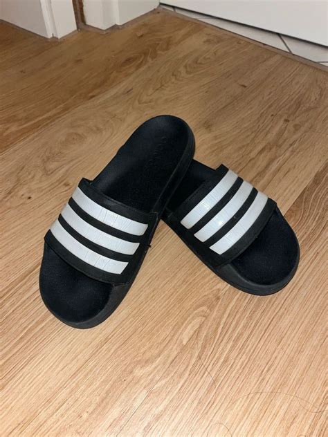 adidas schlappen schwarz weiß